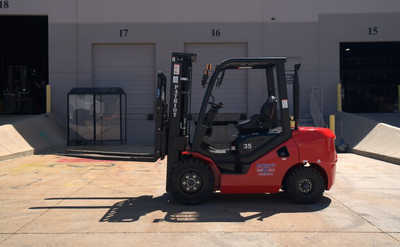 2023 PATRIOT 8K PNEUMATIC TIRE FORKLIFT