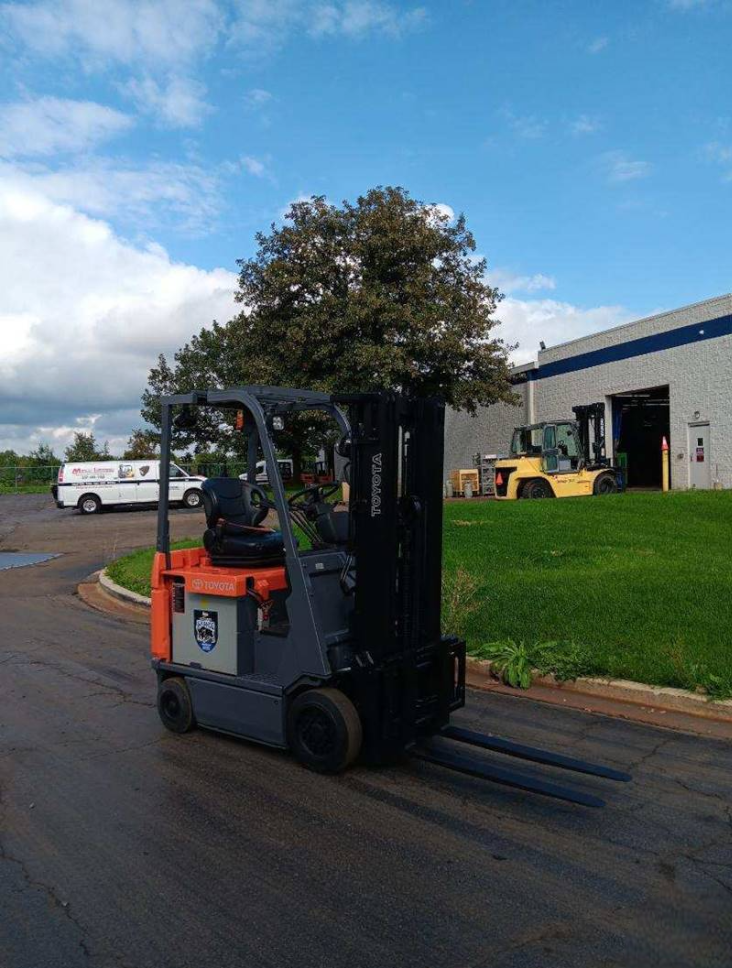 2019 TOYOTA 3K CUSHION TIRE FORKLIFT