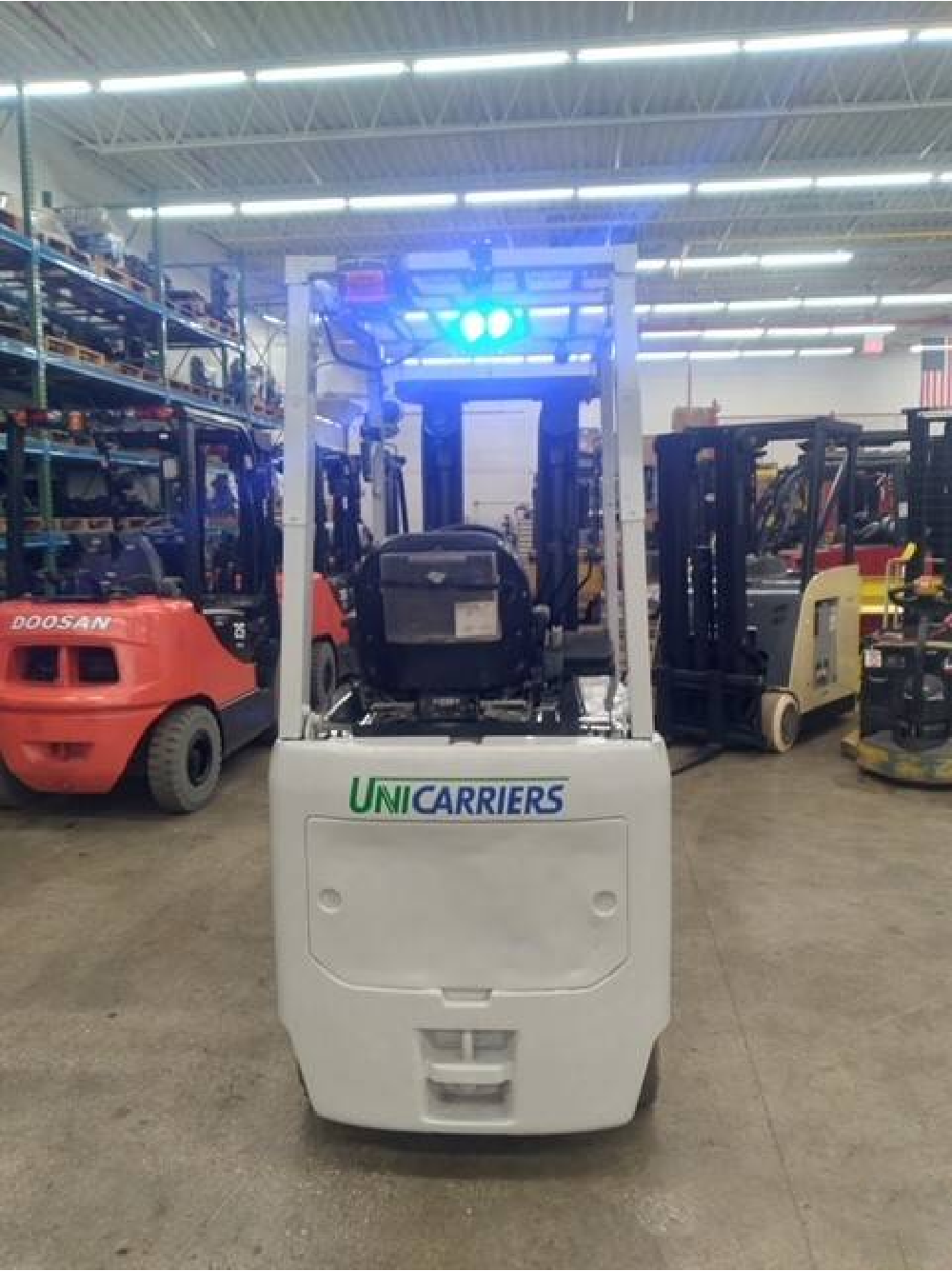 2014 UNICARRIERS 3.5K CUSHION TIRE FORKLIFT