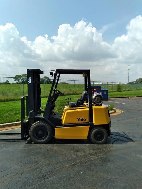 1998 YALE 5K PNEUMATIC TIRE FORKLIFT