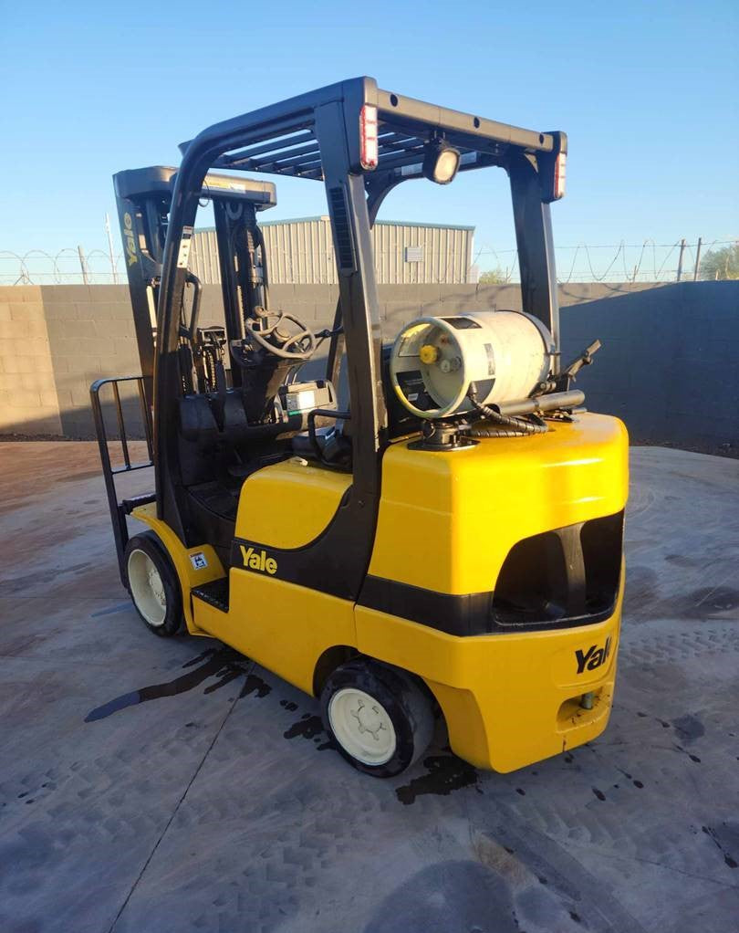 2014 YALE 7K CUSHION TIRE FORKLIFT