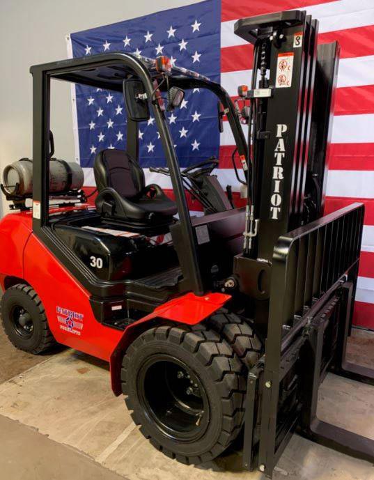 2023 PATRIOT 8K PNEUMATIC TIRE FORKLIFT