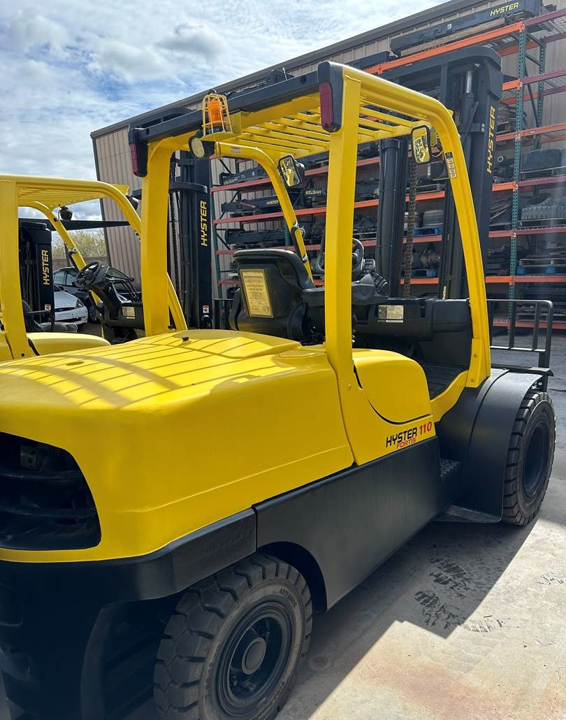 2014 HYSTER 11K PNEUMATIC TIRE FORKLIFT