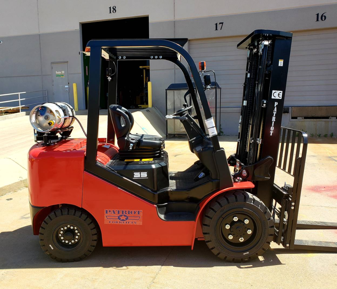 2023 LP GAS PATRIOT G35 PNEUMATIC TIRE 4 WHEEL SIT DOWN