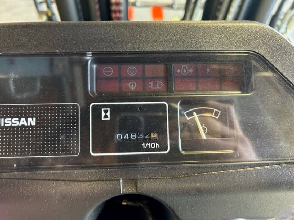 1999 NISSAN 5K CUSHION TIRE 4 FORKLIFT