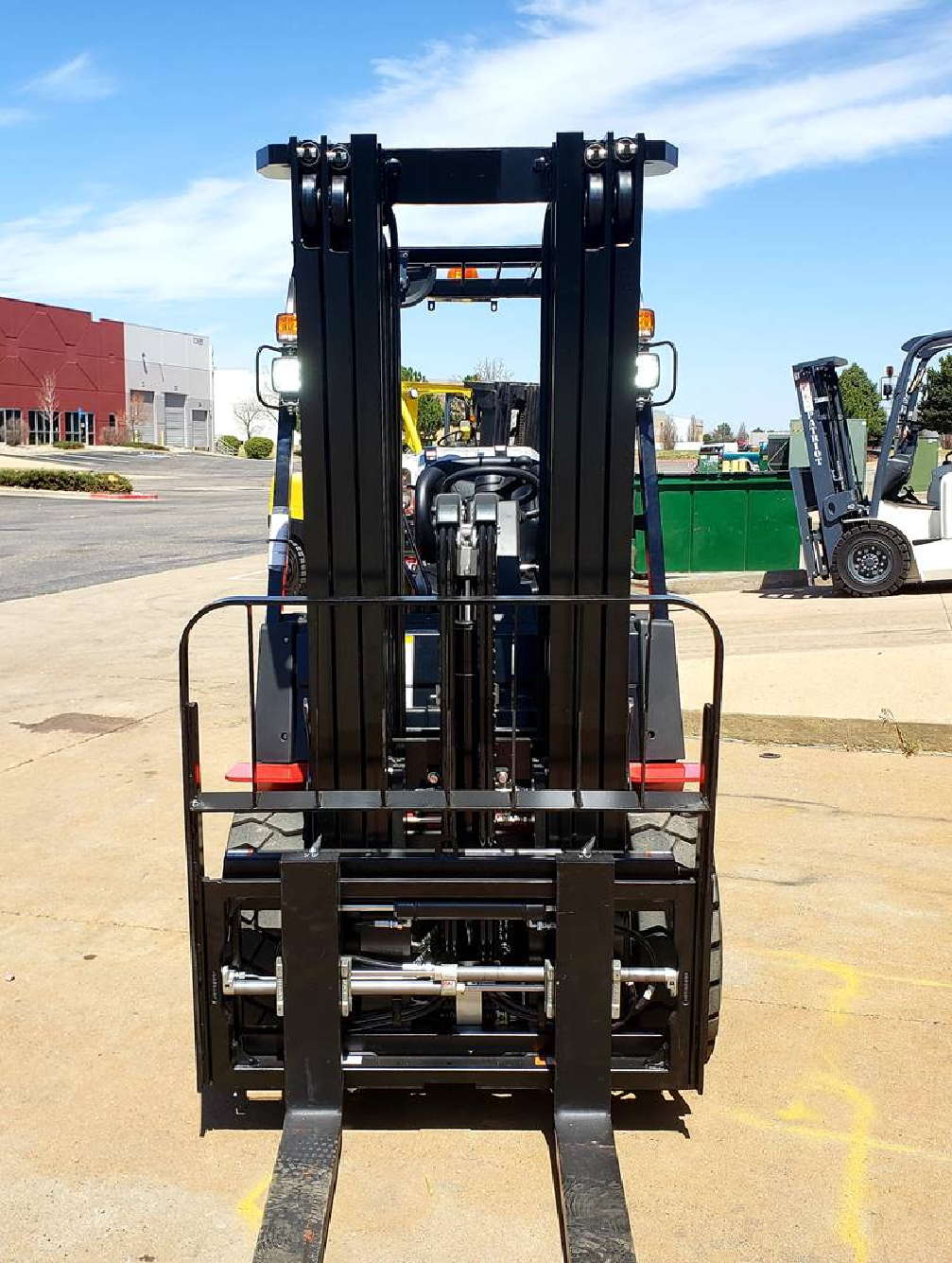 2023 PATRIOT 8K PNEUMATIC TIRE FORKLIFT