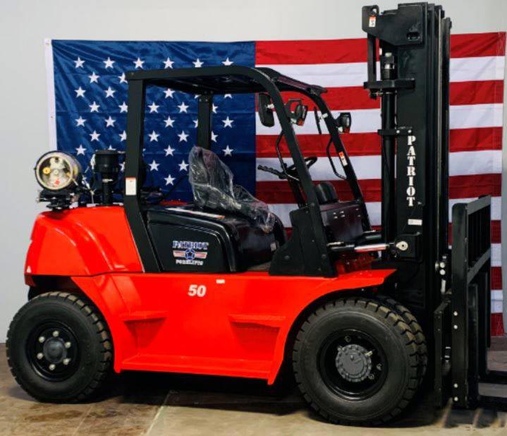 2023 PATRIOT 11K PNEUMATIC TIRE FORKLIFT