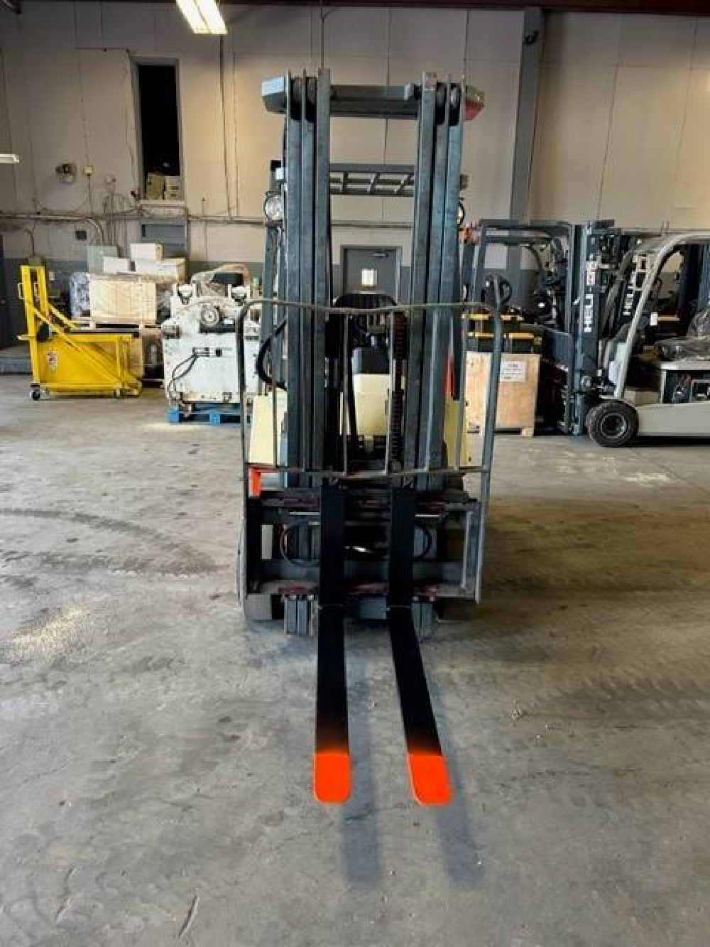 1999 NISSAN 5K CUSHION TIRE 4 FORKLIFT