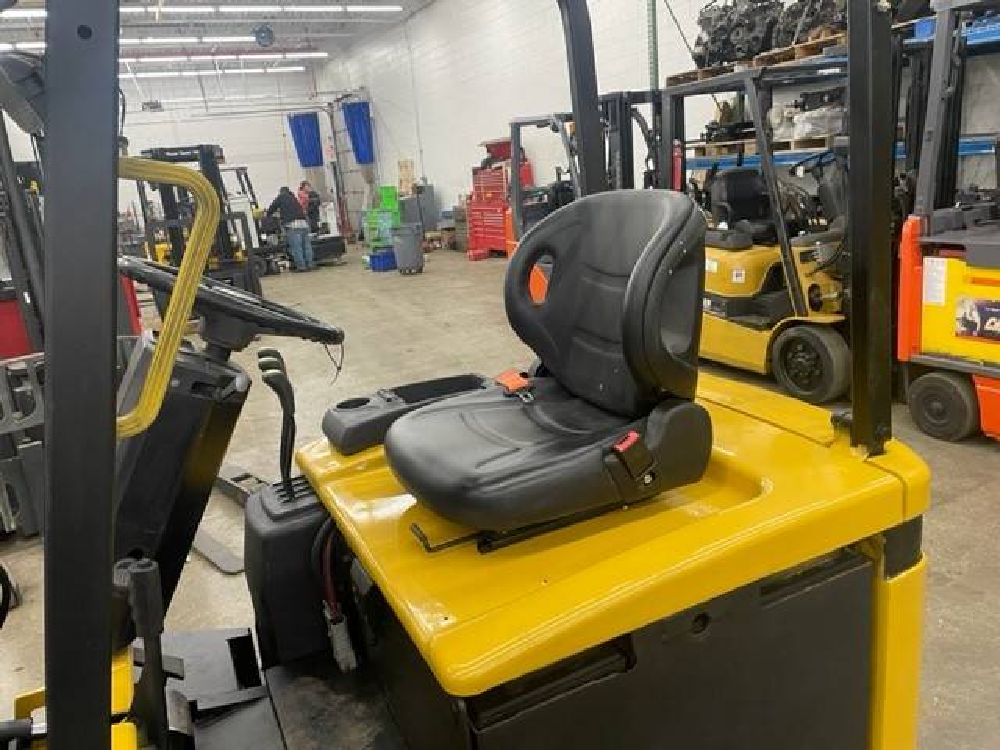 2004 DOOSAN 5K CUSHION TIRE FORKLIFT