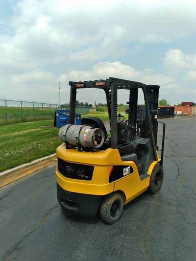 2008 CAT 3.5K PNEUMATIC TIRE FORKLIFT
