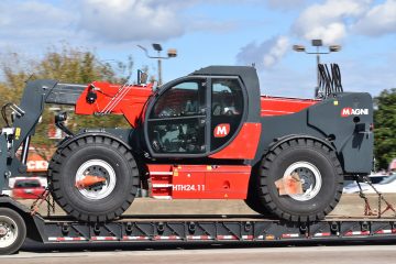 benefits of purchasing a rough terrain forklift for your denver business