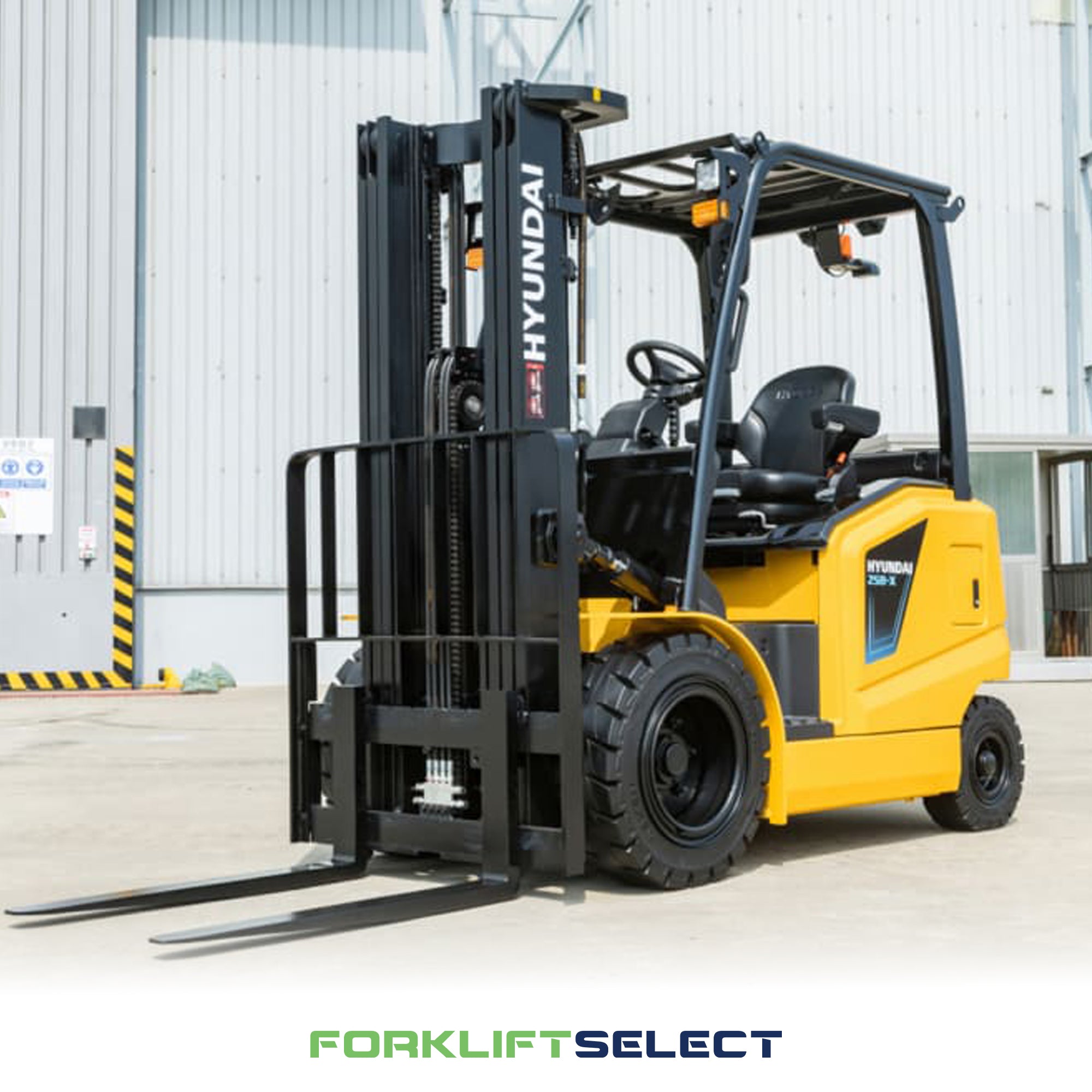 featured image of the blog titled "Benefits of Electric Forklifts in Modern Warehousing"