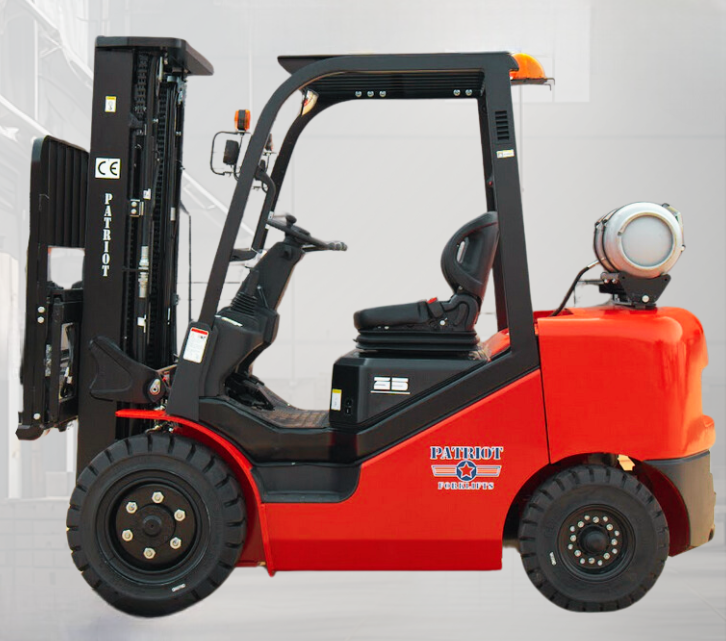 2024 PATRIOT 6K PNEUMATIC TIRE FORKLIFT